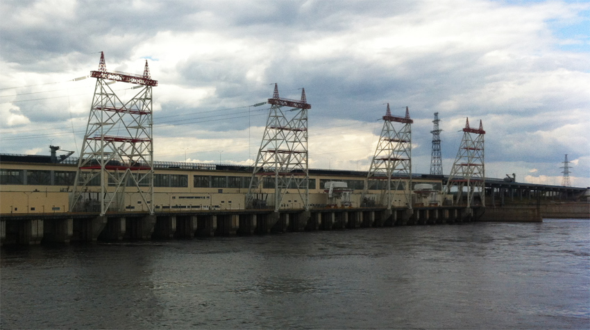 На Чебоксарской ГЭС завершилась модернизация электротехнического оборудования двух гидроагрегатов